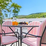 Apartment Marina Veskovic