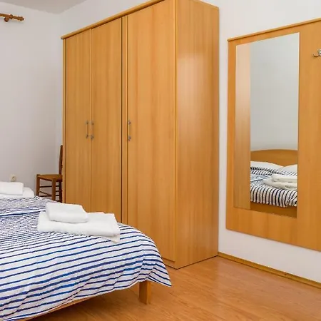 Marina Veskovic Apartment